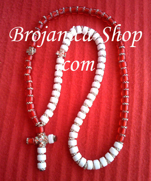 Ogrlica od perli crveno – bela sa srebrnim šajbnicama